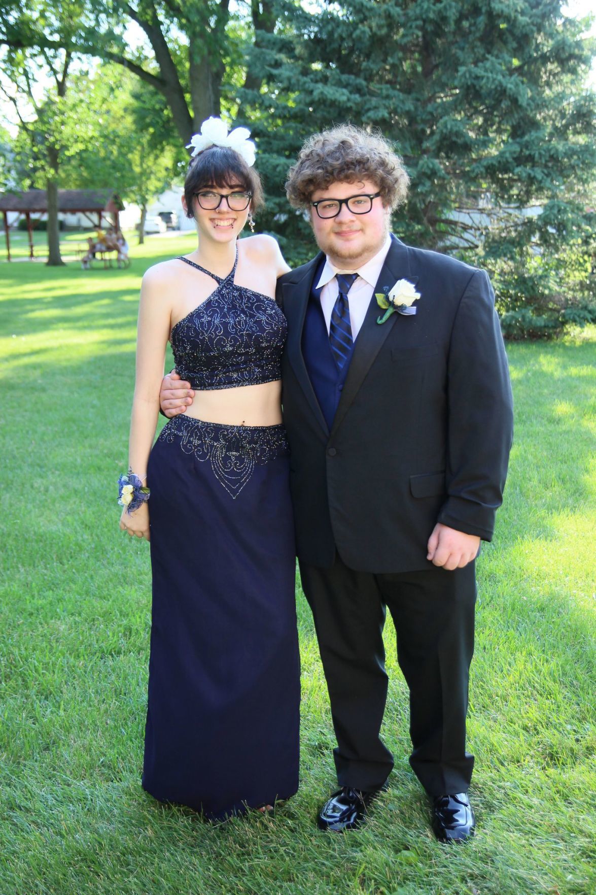 Nancy Maxwell and Payton Kealiher